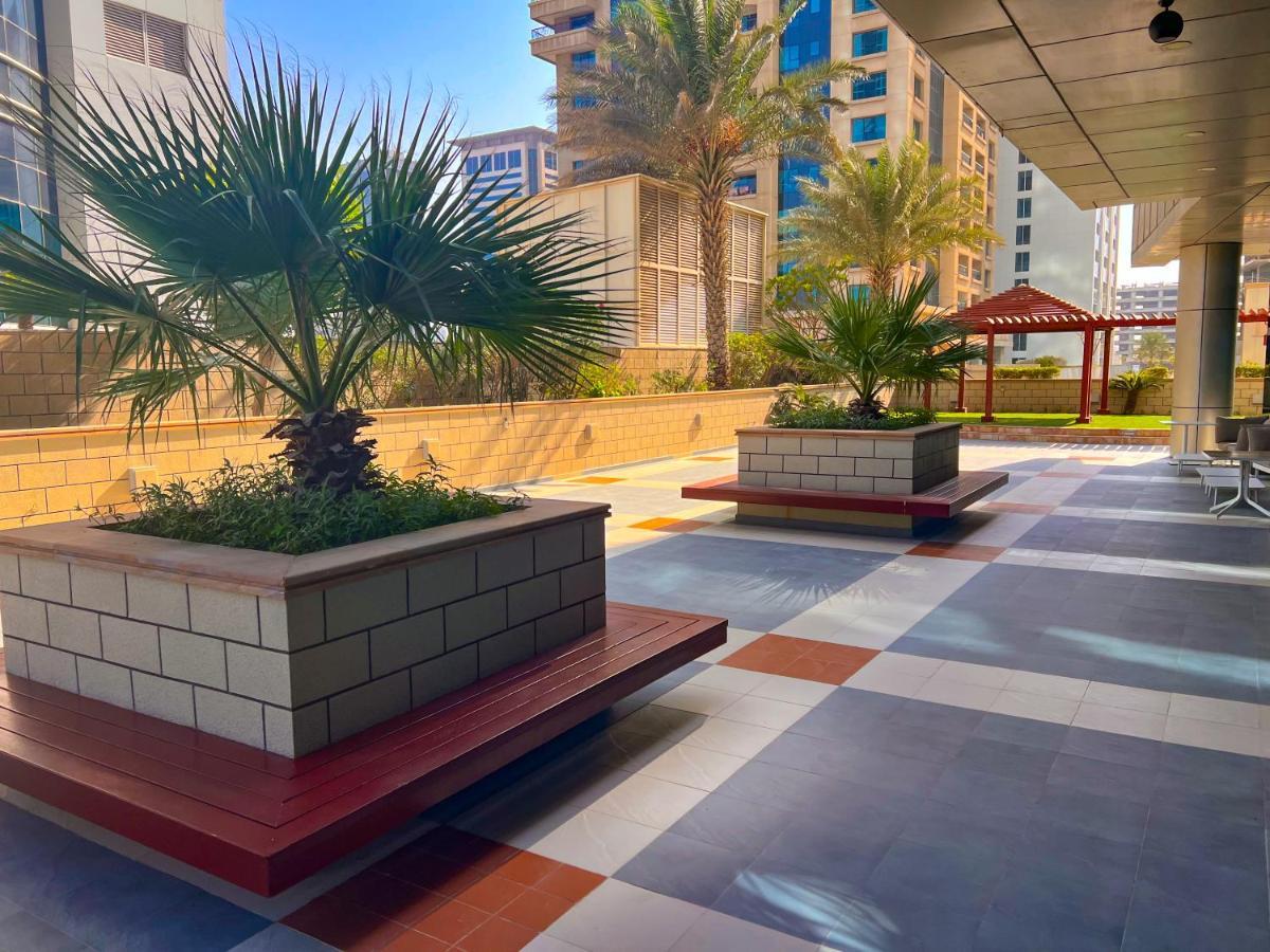 Exquisite, Luxe 1Bd Apartment, Unparalleled Sea Views, Prime Dubai Marina Location & Full Kitchen By "La Buena Vida Holiday Homes מראה חיצוני תמונה